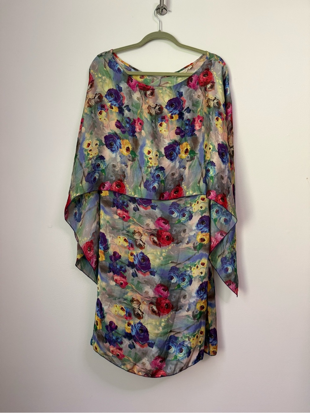 NWT Golden Beetle Watercolor Floral Silk Chiffon Capelet Poncho Overlay Dress, M